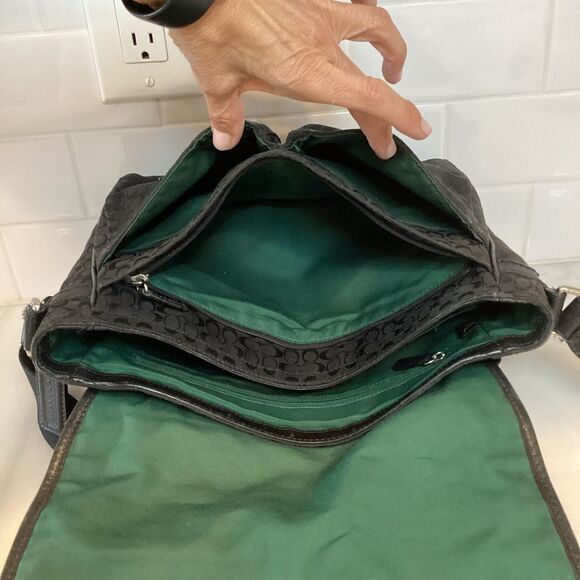 Coach Signature Logo Y2K Unisex Saddle Messenger Bag - Picture 12 of 16